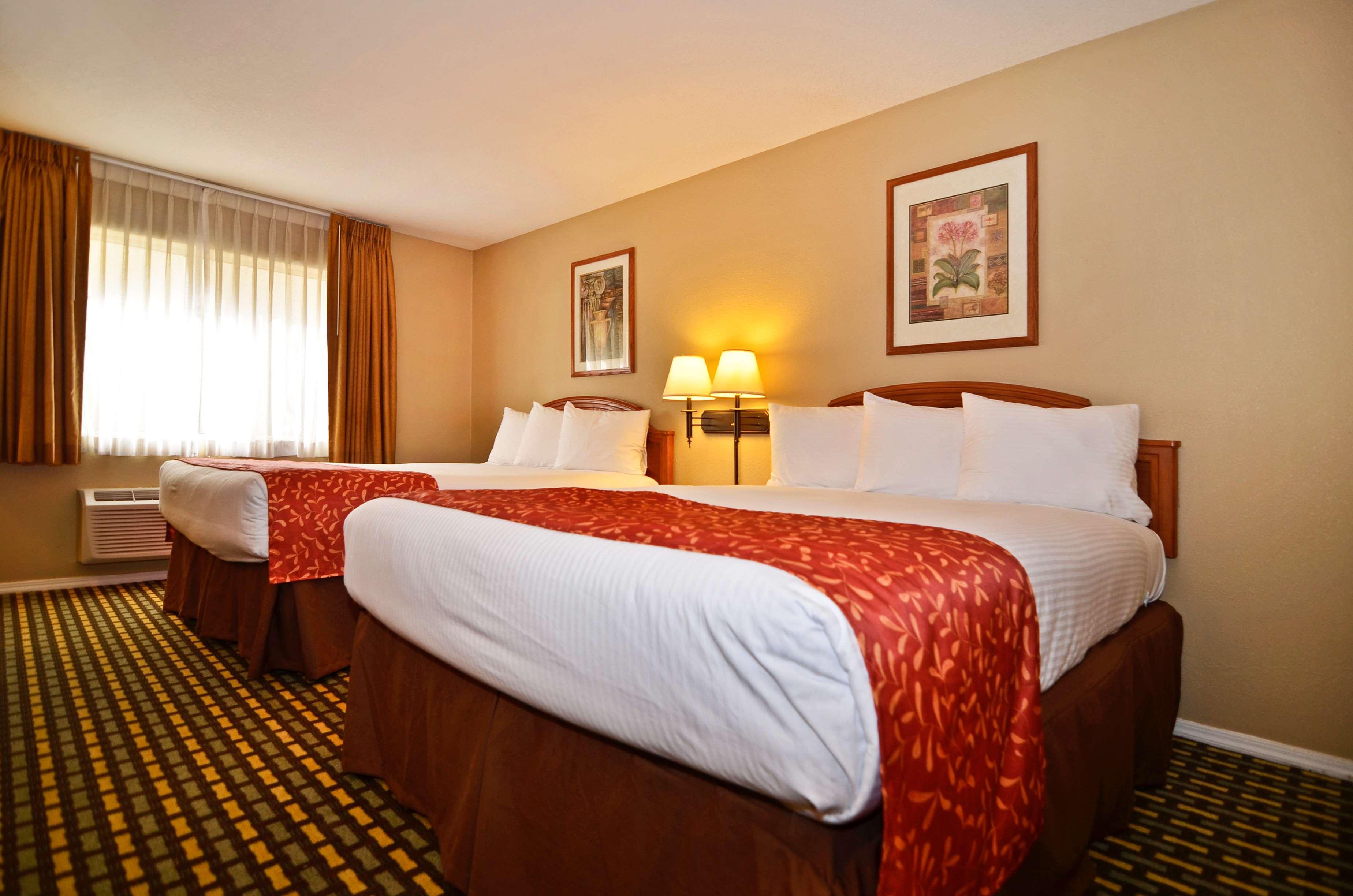 Best Western Kettleman City Inn & Suites Εξωτερικό φωτογραφία